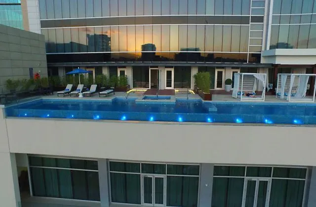 Real InterContinental Santo Domingo pool on the roof
